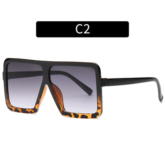 ChicSquare – Oversized Fashion Shades