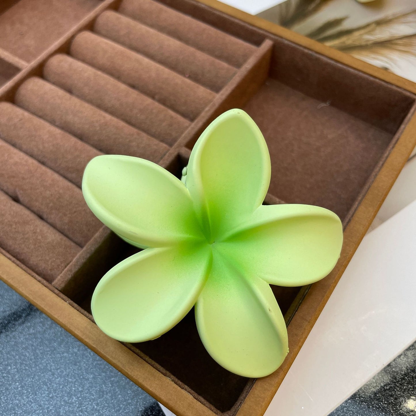 Women’s Colorful Flower Hair Barrettes